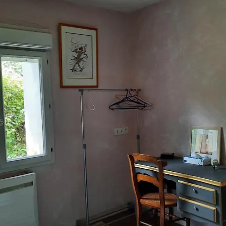 Habitación en casa particular A La Campagne