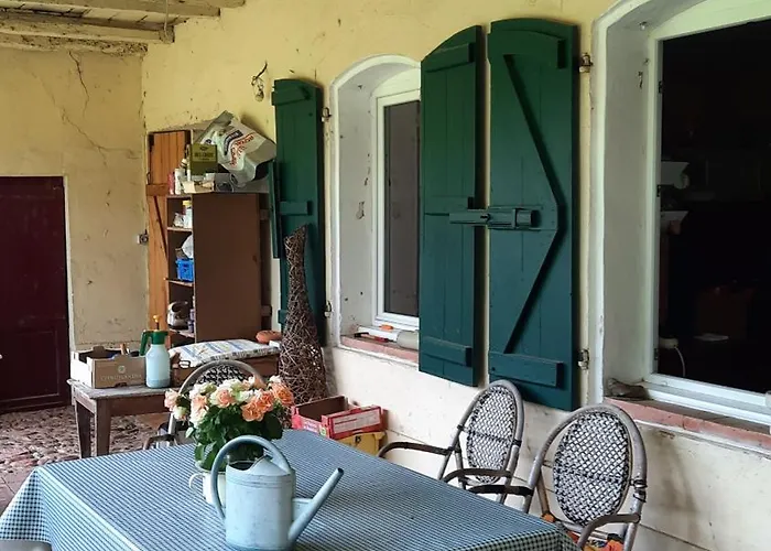 A La Campagne Homestay Castelsarrasin